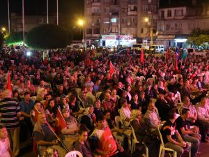 Akhisar’da demokrasi nöbeti 26.gün