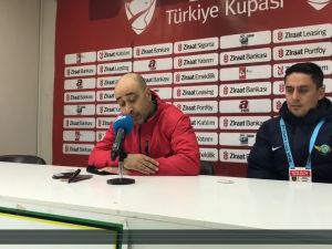 Akhisar Belediyespor Teknik Direktörü Tolunay Kafkas, Gümüşhanespor maçı ardından açıklamaları
