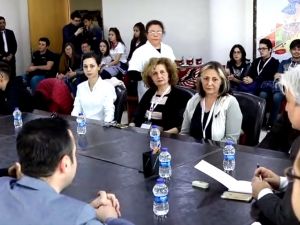 Akhisar Belediye Başkanı Salih Hızlı, 2 ülkeden 16 öğrenciyi konuk etti