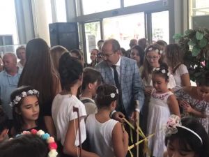 Akhisar Belediyesi Sanat Atölyesi Hobi Kursu Pusula Sergisi açıldı