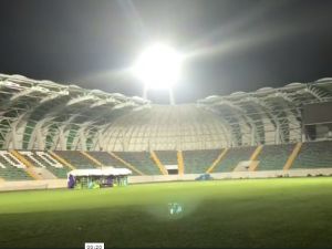 İşte Spor Toto Akhisar Belediye Stadyumu ışıklı iç görünümü