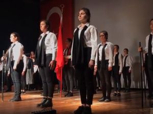 Akhisar Zeynep Gülin Öngör MTAL 10 Kasım resmi programı