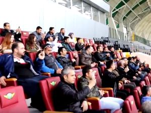 1970 saniyede büyük buluşma Spor Toto Akhisar Belediye Stadyumu 17 Ocak 2018 turu