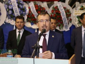 AK Parti Manisa Milletvekili Uğur Aydemir, Akhisar Esnaf Kefalet Kooperatifi seçimi konuşması