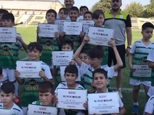 Akhisar Belediyesi Yaz Spor Okulları Sona Erdi
