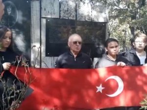 Cumhuriyet’in gençleri Gördesli Şehit Makbule Hanıma yürüdü