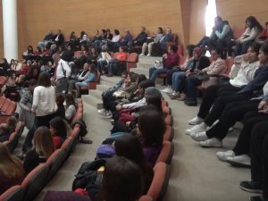 Akhisar'da Disleksi Farkındalık Semineri programı düzenlendi