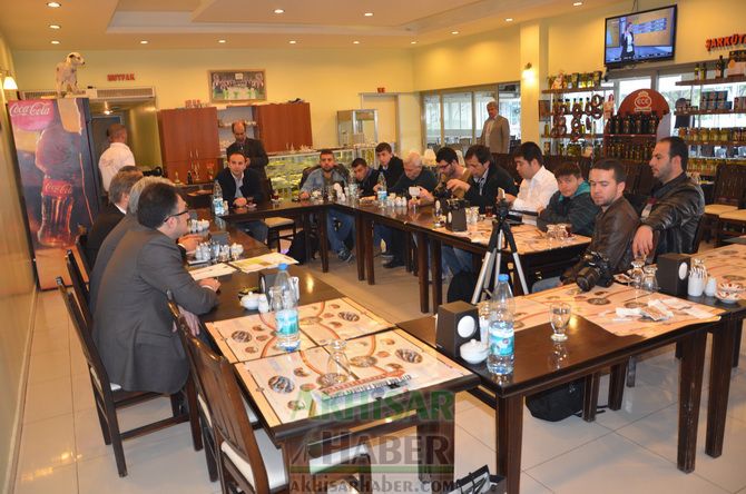 Akhisar Belediye Başkanı Salih Hızlı, Kentsel Dönüşüm Planını Açıkladı