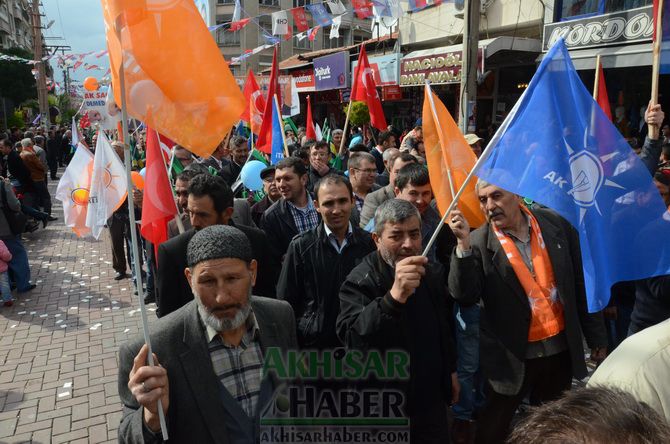 AK Parti Yürüyüş Konvoyu Yaptı