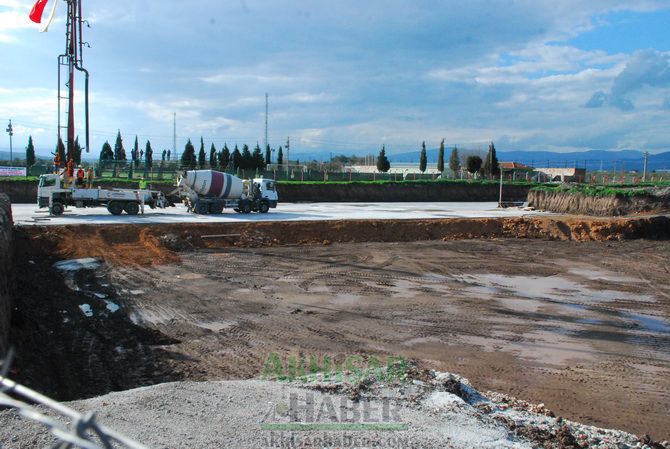 Akhisar Arena Stadının Temeli Törenle Atıldı