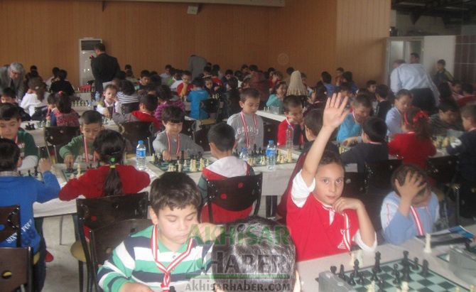 Eminbey, Geleneksel Çanakkale Satranç Turnuvası