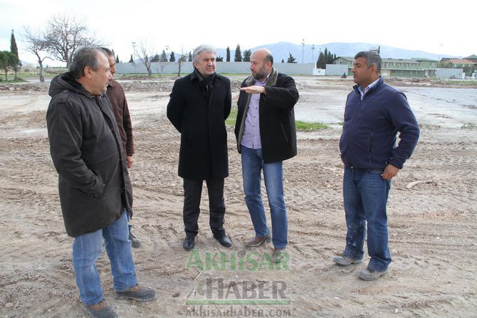 Akhisar Belediye Başkanı Hızlı; Temelleri Atılacak Stadyumu İnceledi