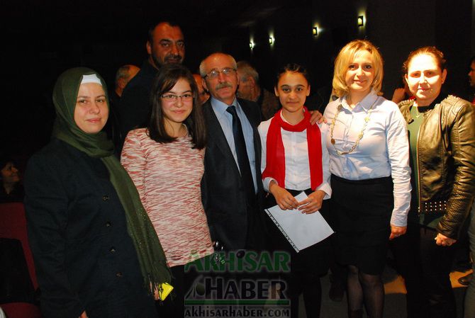İstiklal Marşı ve Mehmet Akif Ersoy Şiirleri Güzel Okuma Yarışması