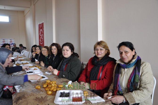 MHP Cumhuriyet Mahallesi Seçim Bürosu Açıldı