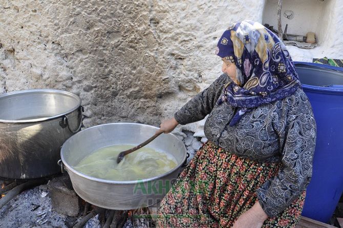 MHP Kadın Kolları Çalışmalarına Aralıksız Devam Ediyor