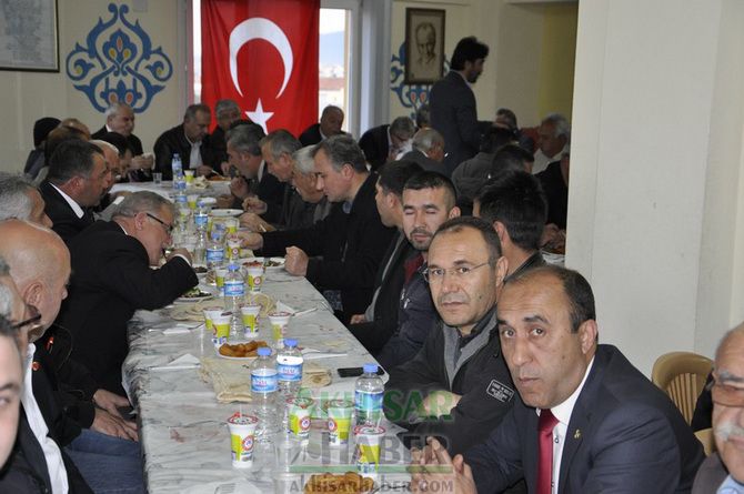 Dadaşlardan MHP’ye Cağ Kebabı Ziyafeti
