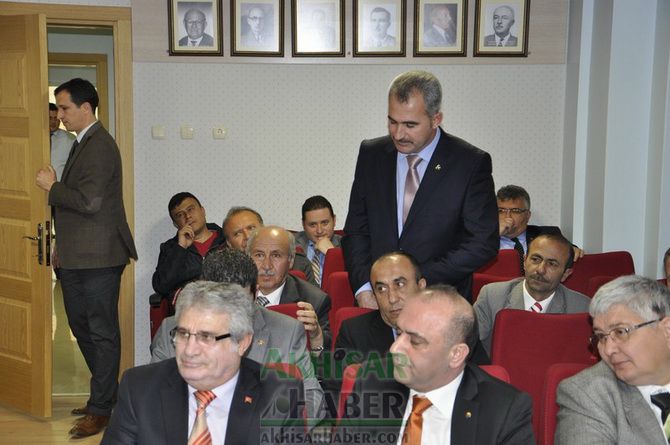 MHP Adayı Mansur Onay; Belediyecilik Sadece Taş Döşemek Değil