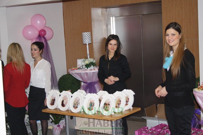 Özel Akhisar Hastanesi Kozmetik-Dermatoloji  Ünitesi Açıldı