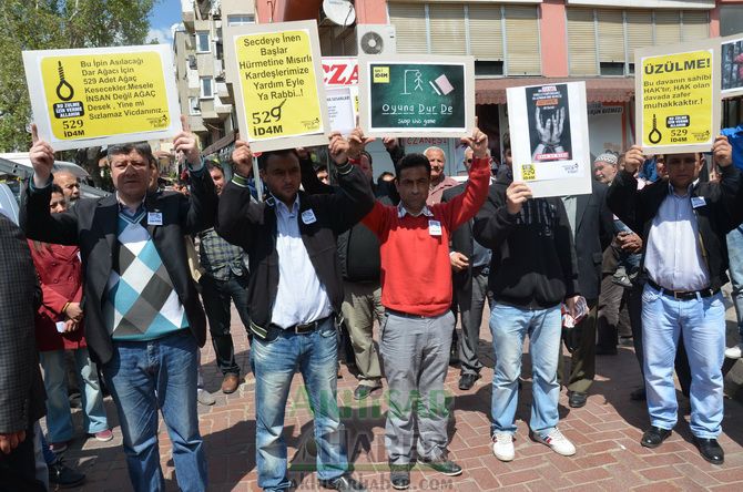 AK Parti Gençlik Kollarından Mısır’daki İdam İçin İmza Kampanyası