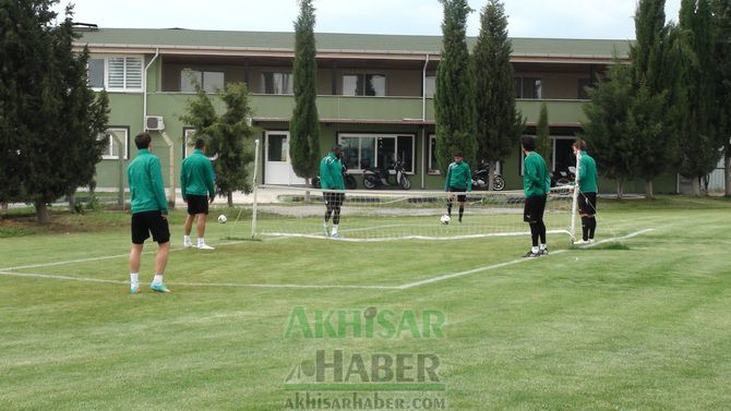 Akhisar Belediyespor, Fenerbahçe Maçı Hazırlıklarına Başladı