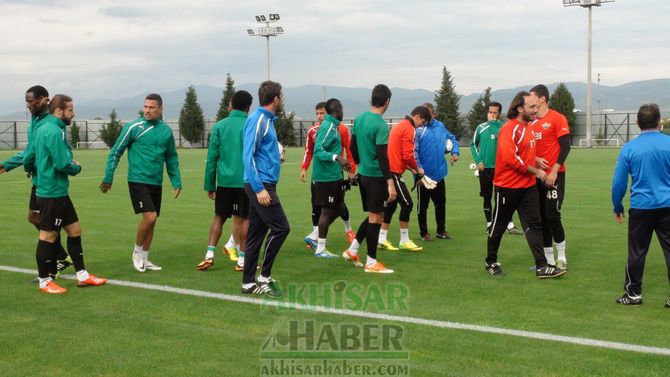 Akhisar Belediyespor, Fenerbahçe Maçı Hazırlıklarına Başladı