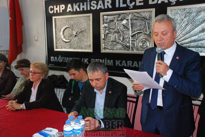 CHP Akhisar Teşkilatı Seçimleri Değerlendirdi