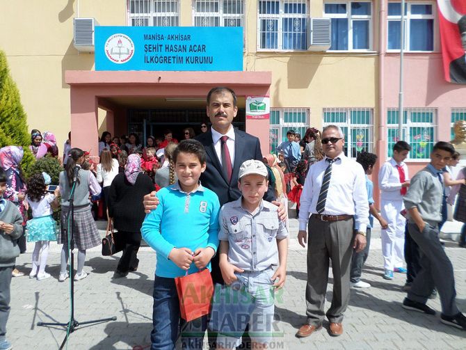 Şehit Hasan Acar İlköğretim Kurumları 23 Nisan’ı Coşkuyla Kutladı