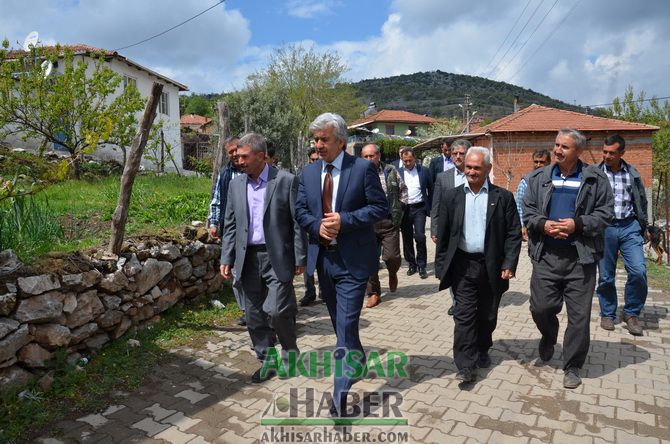Akhisar Belediye Başkanı Salih Hızlı; Muştullar ve Kocakağan Hayrına Katıldı
