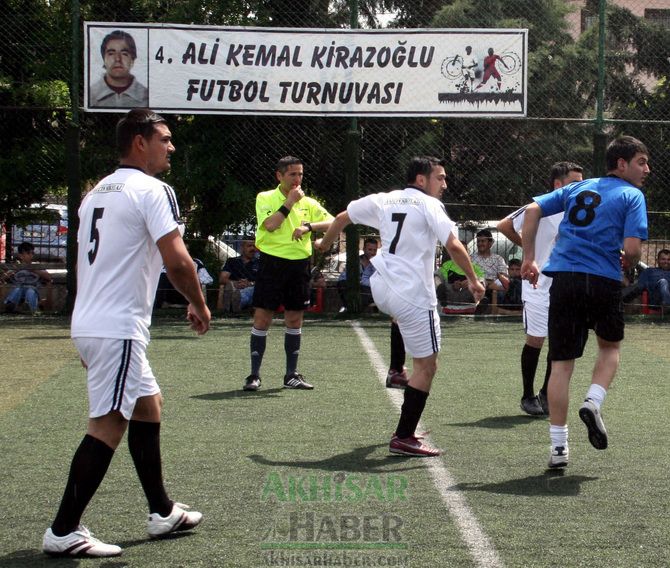 Kirazoğlu Halı Saha Futbol Turnuvasında 4. Hafta 