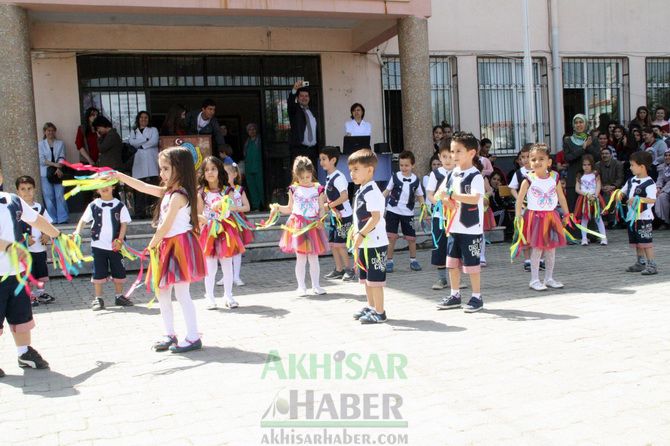 Akhisar Namık Oğul Anadolu Lisesi Anasınıfı Öğrencileri Çocuk Bayramını Kutladı
