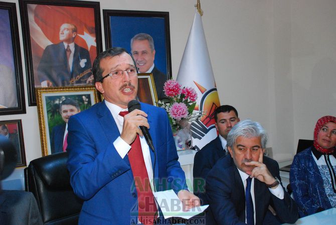 Ak Partili Akhisar Belediye Başkanı Salih Hızlı Üçüncü Kez Koltuğa Oturdu