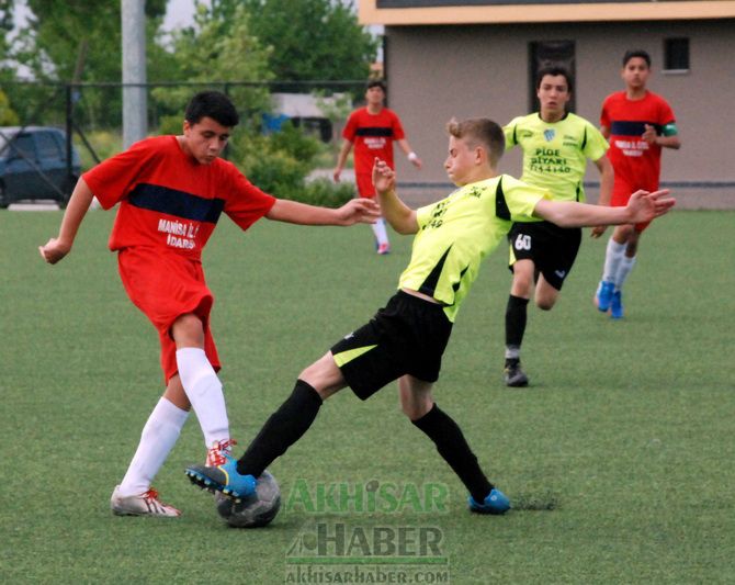 U 14 Maçlarında Yıldırım, Evinde Salihlispor'a 3-0 Yenildi