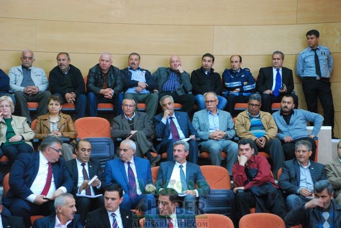 Akhisar Belediyesi Yeni Dönem İlk Meclis Toplantısı Yapıldı
