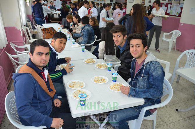 Anadolu Lisesinden Geleneksel Pilav Günü