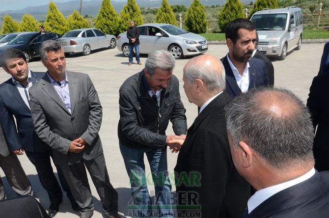 MHP Lideri Bahçeli Akhisar’dan Soma’ya Geçti