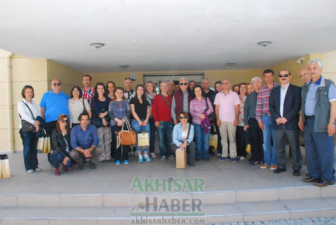 Dokuz Eylül Üniversitesi Akhisar Müzesi ve Thyateria’yı Gezdi