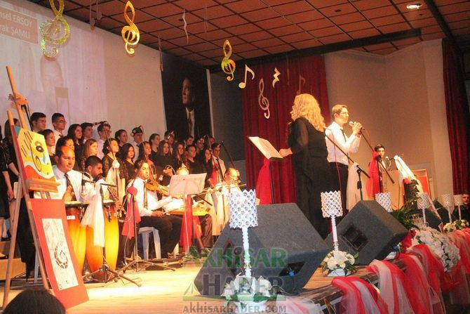 Namık Oğul Anadolu Lisesi’nin Konseri Yoğun İlgi Gördü